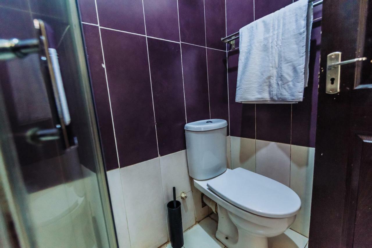 Tranquil Mews Hotel Jabi Bagian luar foto